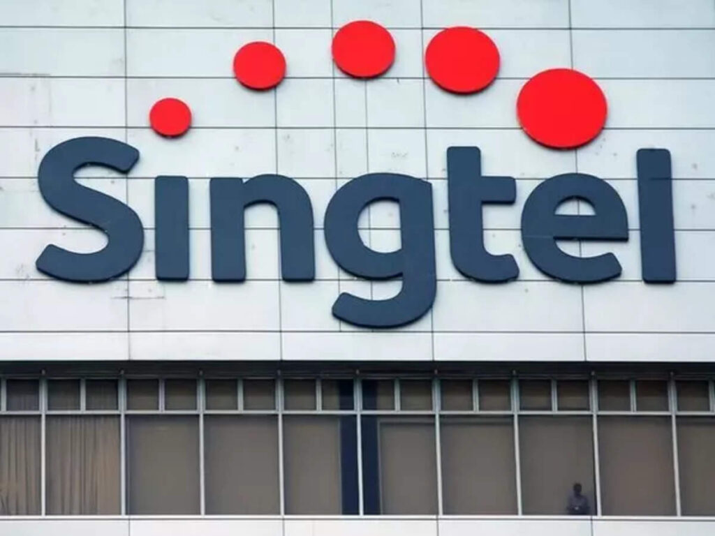 Australia fines SingTel-owned Optus over public safety rule breaches