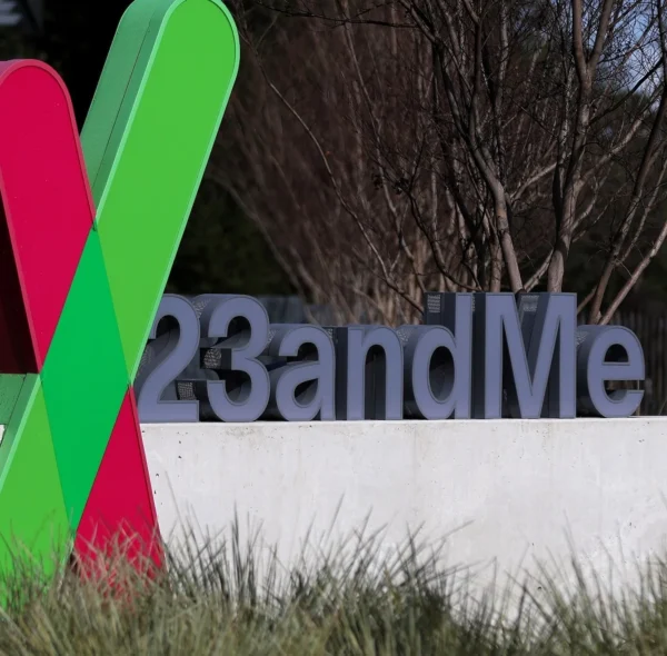 FTC says 23andMe purchaser must uphold existing privacy policy for data handling