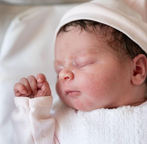NHS plans to DNA test all babies to assess disease risk