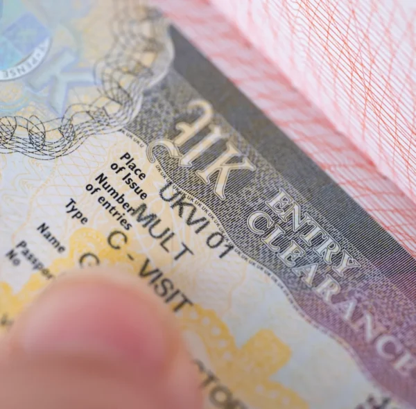 Massive Data Breach: Fake UK Visa Portal Leaks Over 100,000 Passports, Selfies Online